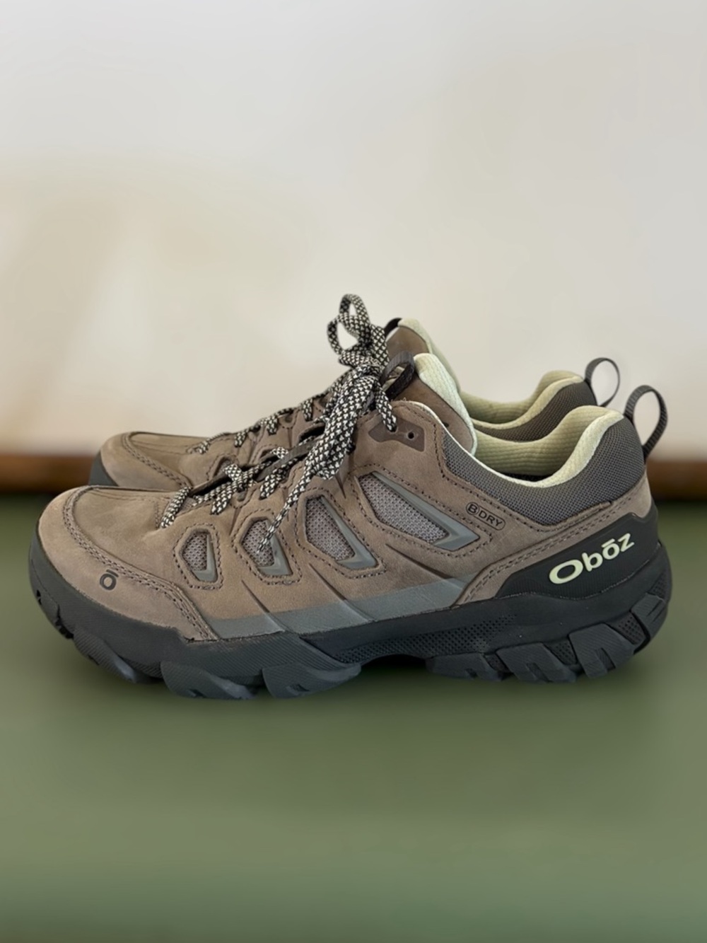 Women’s Oboz Sawtooth X Low Waterproof shoes, 7.5 Hazy Gray Hiking Shoes Boots - Picture 3 of 12